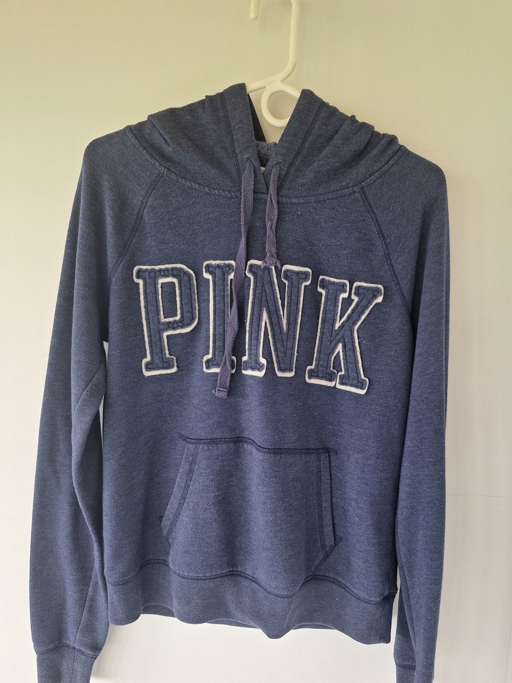 PINK Victoria's Secret Navy Hooded Pullover Sweatshirt